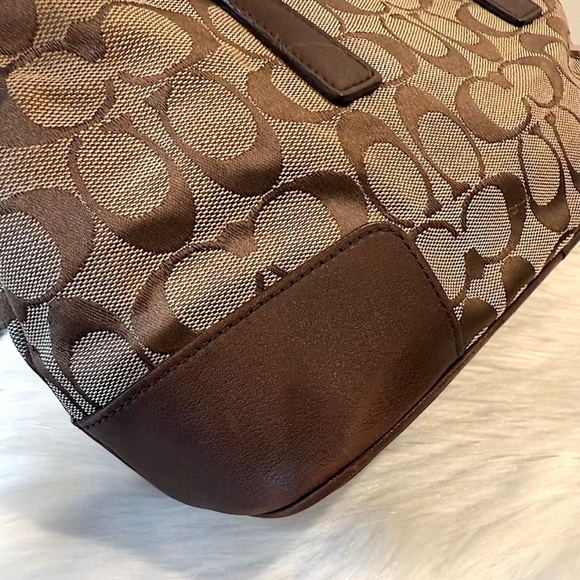 Coach Signature Tote Bag Canvas Beige Auth (EUC) - Picture 13 of 16